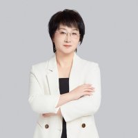 李佳颖