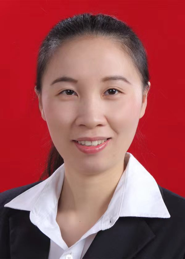 潘娟