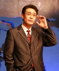 闫伟