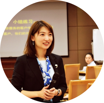 李萌馨