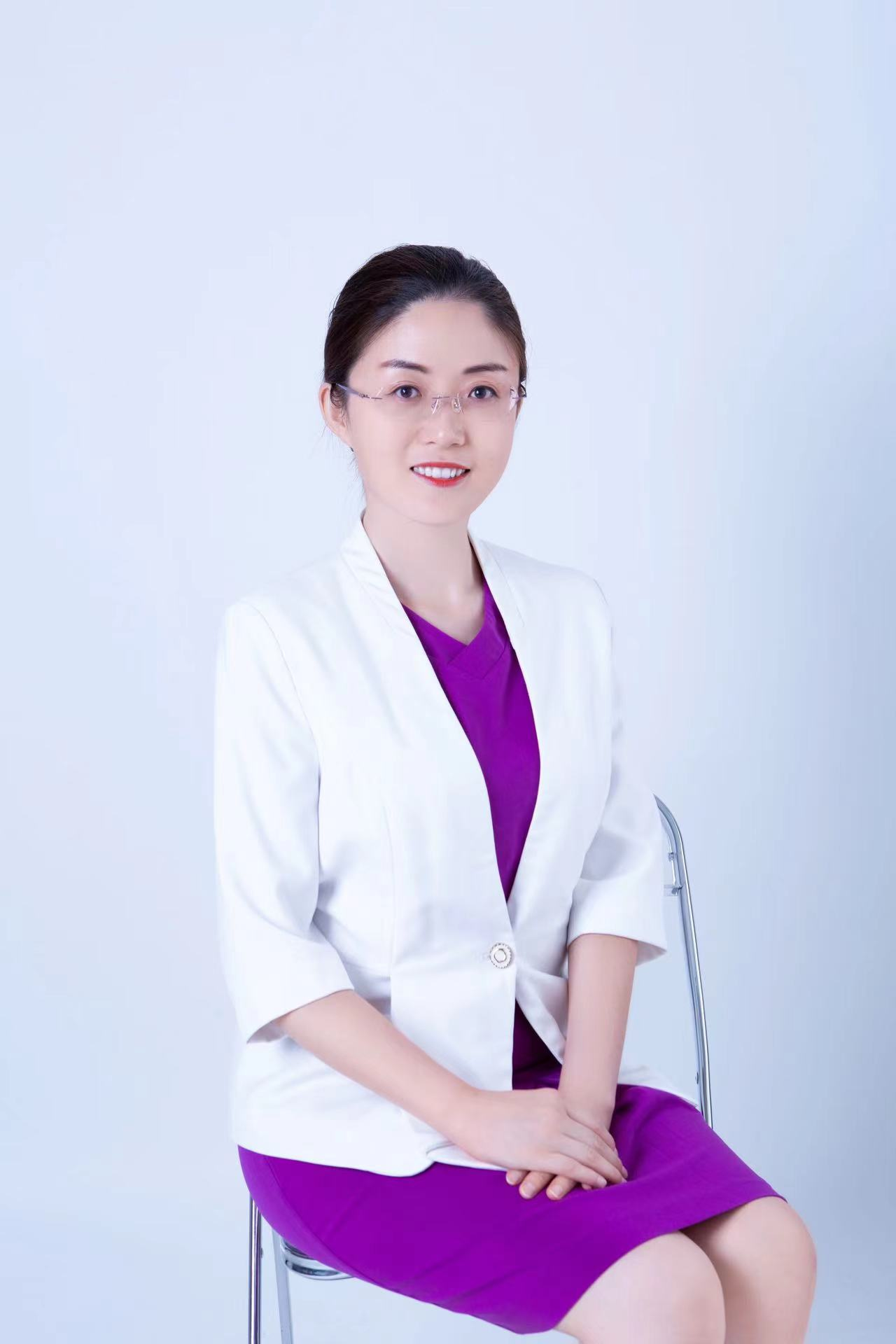 李倩文老师
