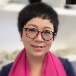 杨海英