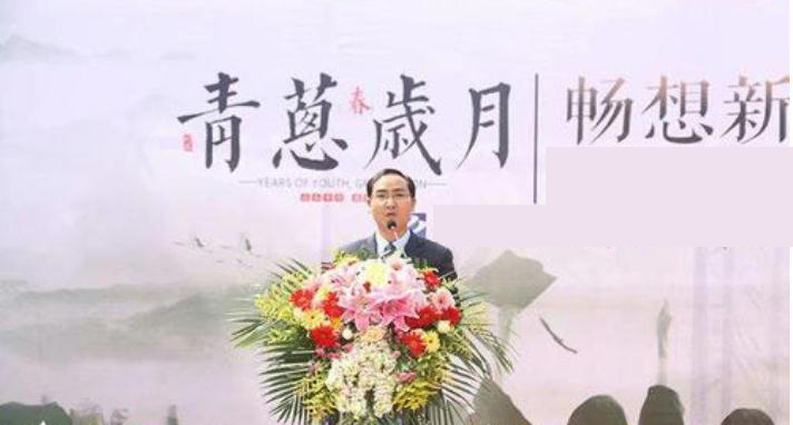 讲座副本.jpg